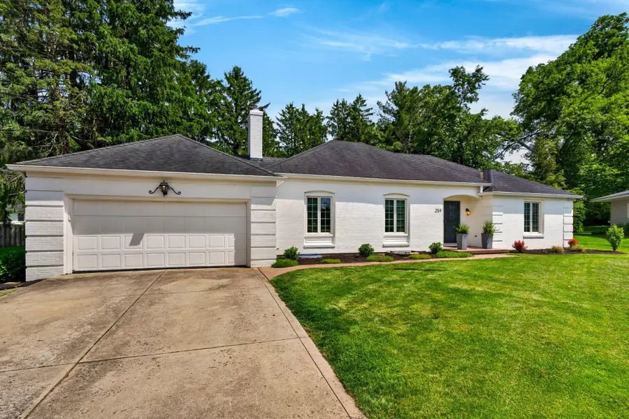 259 Woodsview Drive, Canal Winchester, OH 43110 - #3