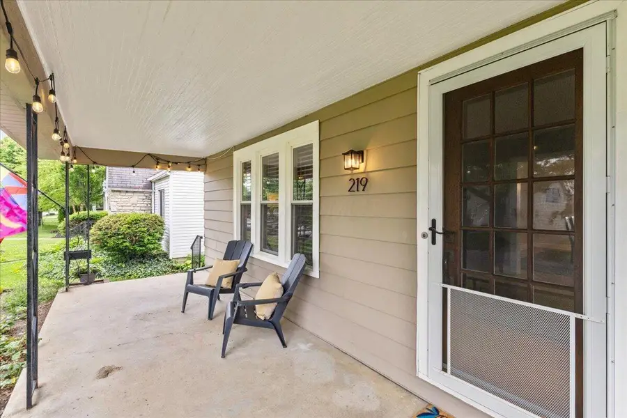 219 S Westmoor Avenue, Columbus, OH 43204 - #3