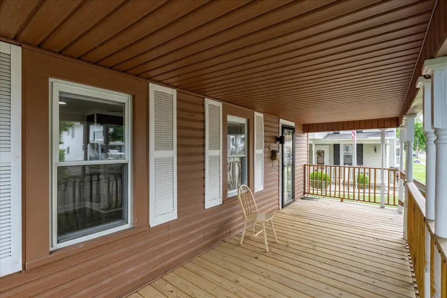 726 Garfield Avenue, Lancaster, OH 43130 - #3