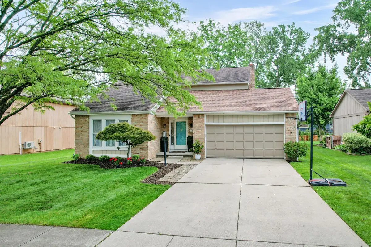 3308 Woods Mill Drive, Hilliard, OH 43026 - #1
