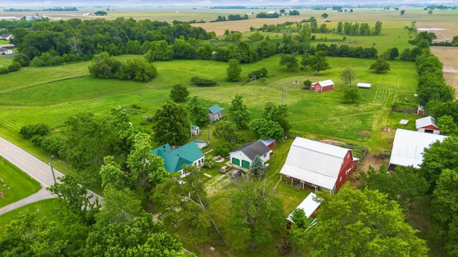 9336 Madison Road Ne, Washington Court House, OH 43160 - #2