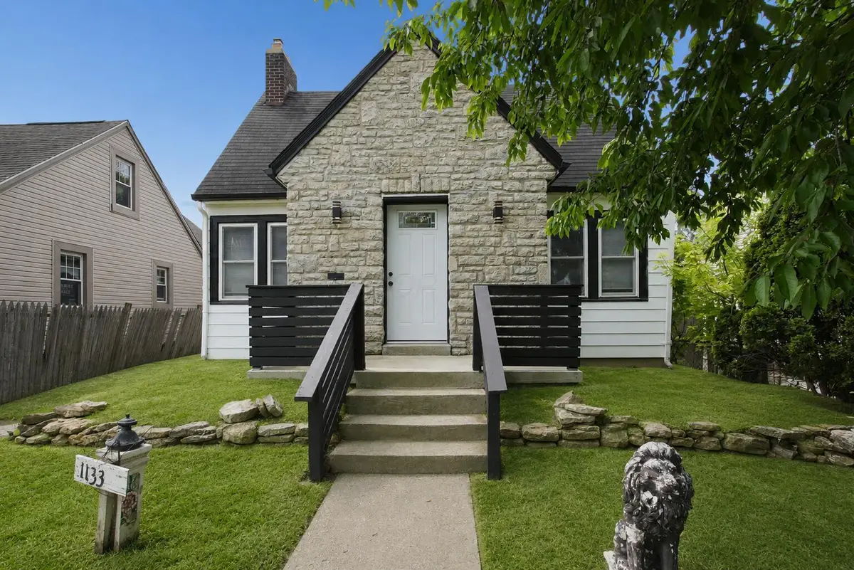 1133 E 19th Avenue, Columbus, OH 43211 - #1