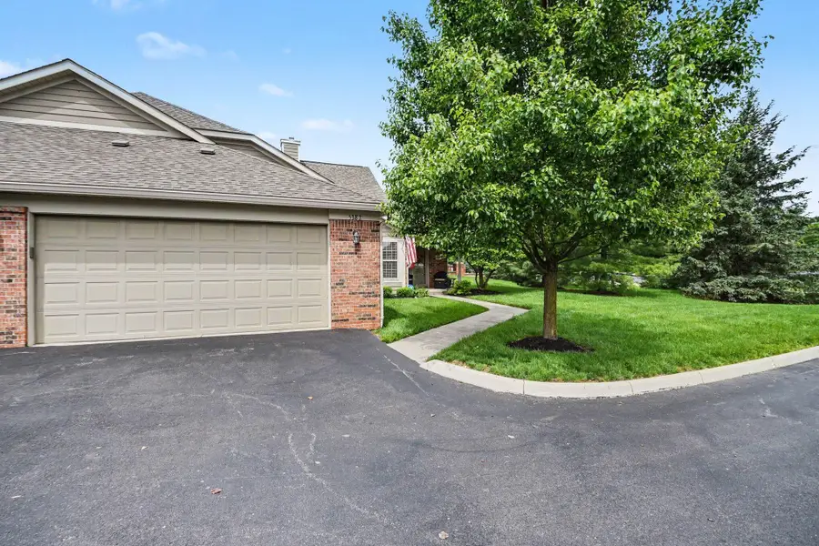 5382 Ruth Amy Avenue, Westerville, OH 43081 - #2