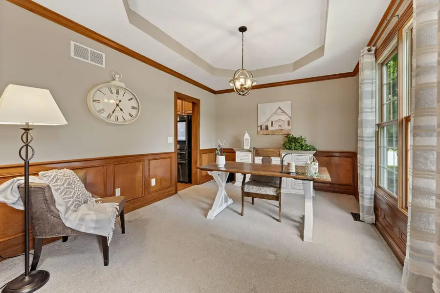 2643 Sandhurst Drive, Lewis Center, OH 43035 - #3