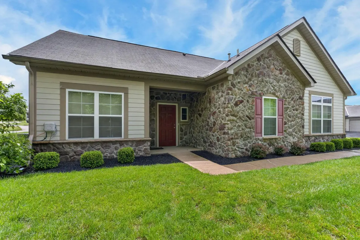 103 Colonial Woods Drive, Mount Vernon, OH 43050 - #1
