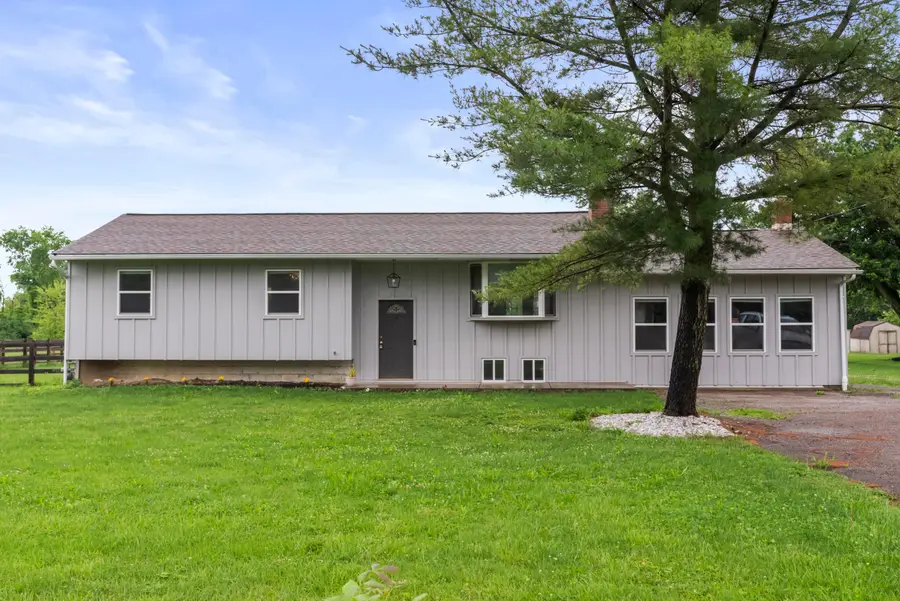 6420 Liberty Road N, Powell, OH 43065 - #3