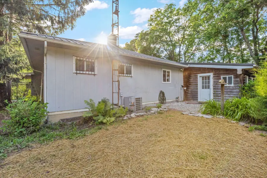 5025 Warrensburg Road, Delaware, OH 43015 - #2