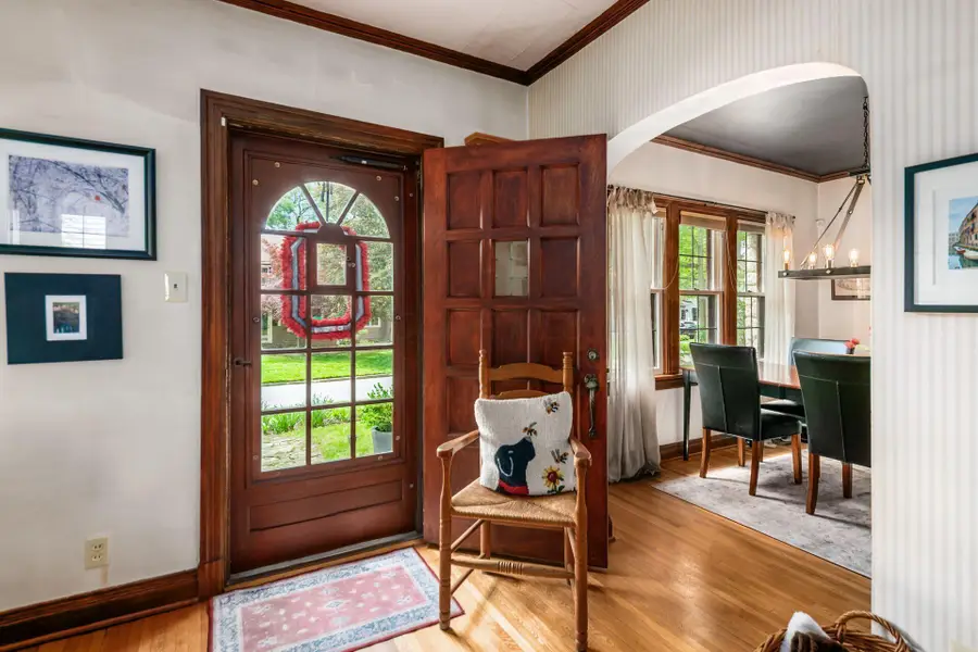 256 Montrose Way, Columbus, OH 43214 - #2