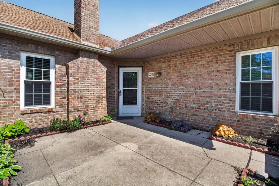 2276 Willowside Lane, Grove City, OH 43123 - #3