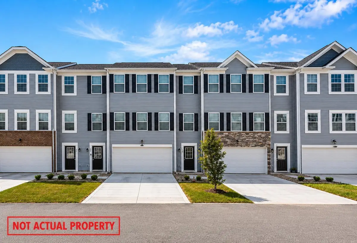 2663 Meigs Drive, Columbus, OH 43207 - #1