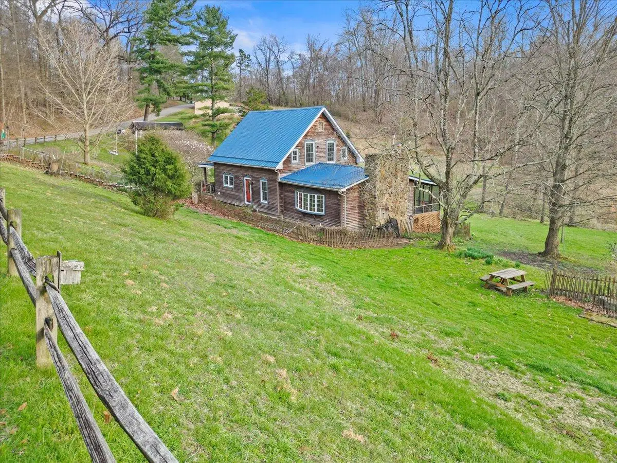 17114 Mcdonald Road, Frazeysburg, OH 43822 - #1