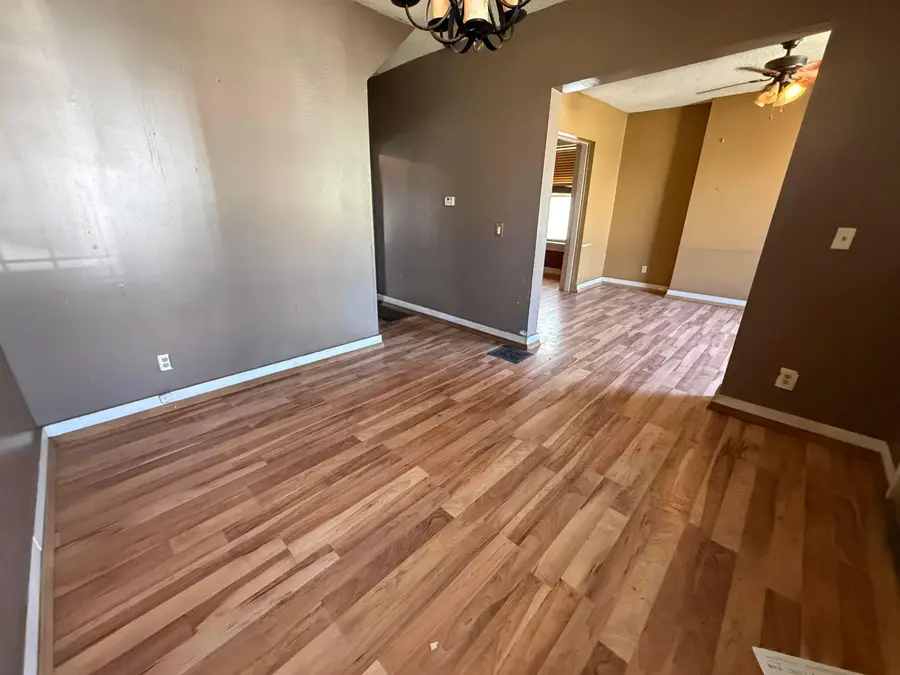 824 Oakwood Avenue, Columbus, OH 43206 - #3