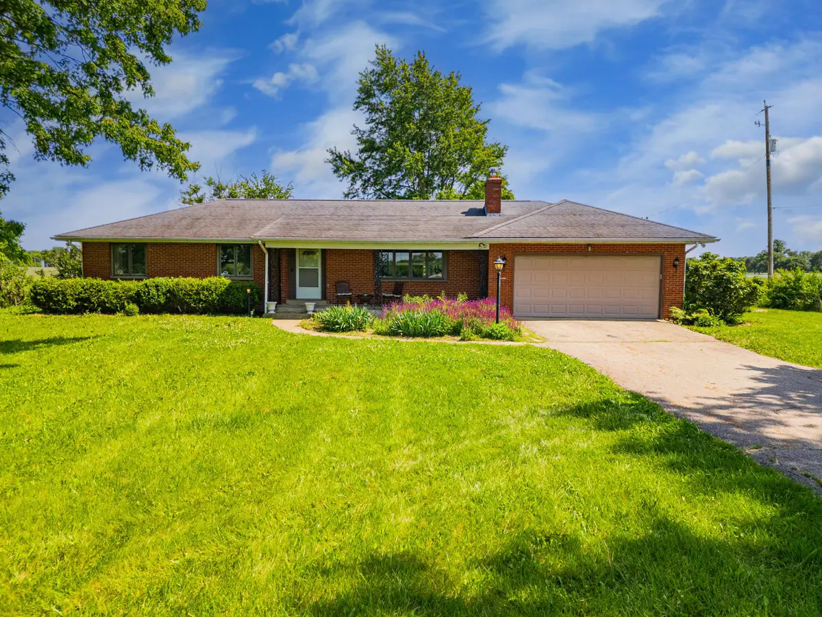 9225 W Broad Street, Galloway, OH 43119 - #1