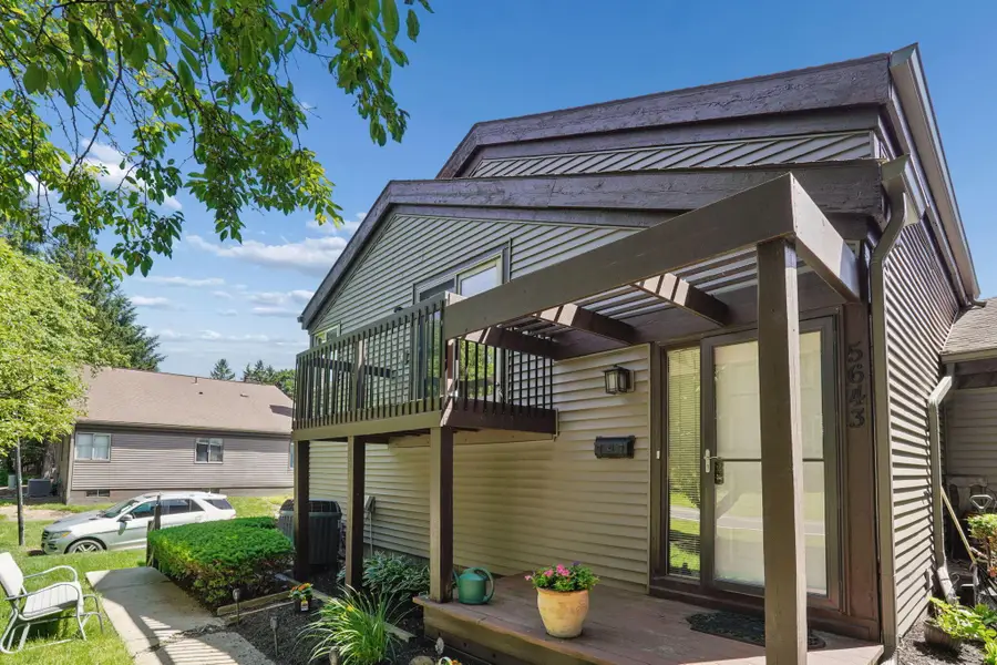 5643 Blendon Valley Drive, Columbus, OH 43230 - #2