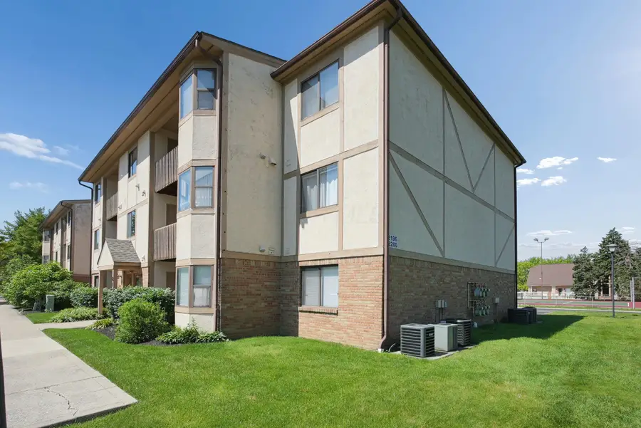 2196 Hedgerow Road, Columbus, OH 43220 - #2