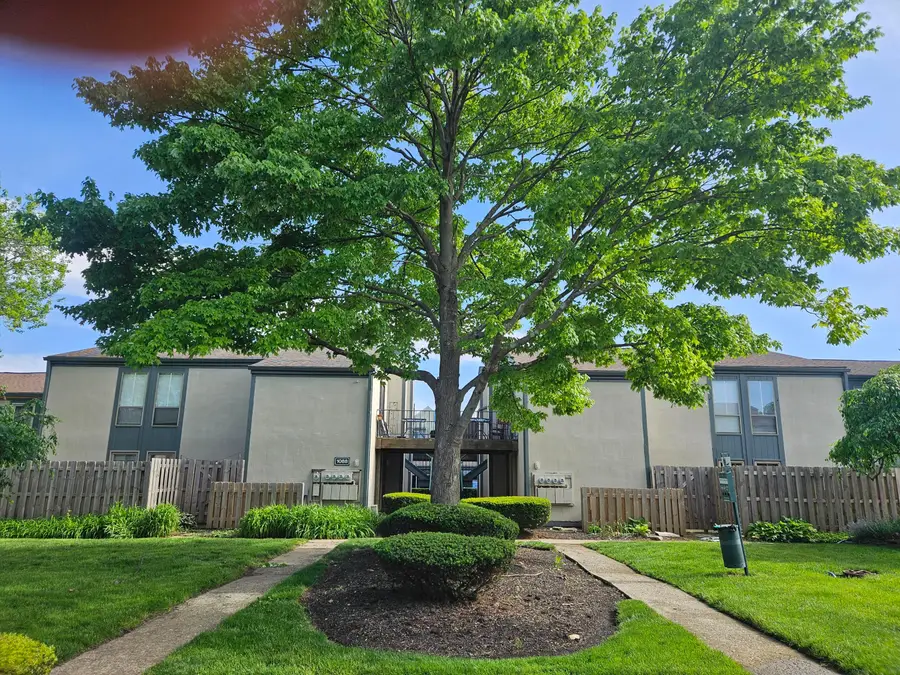 1088 S Merrimar Circle S, Columbus, OH 43220 - #3
