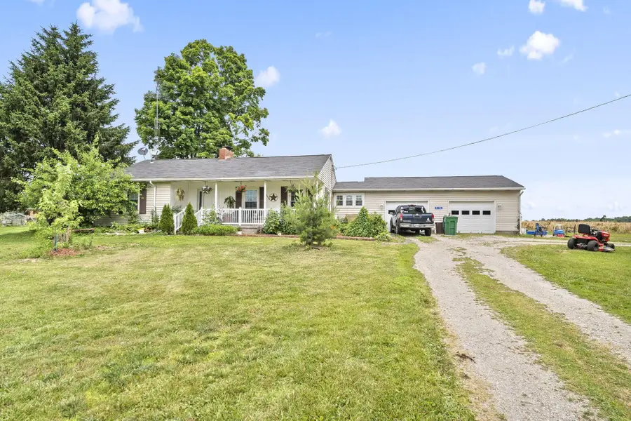 8436 Martinsburg Road, Mount Vernon, OH 43050 - #2