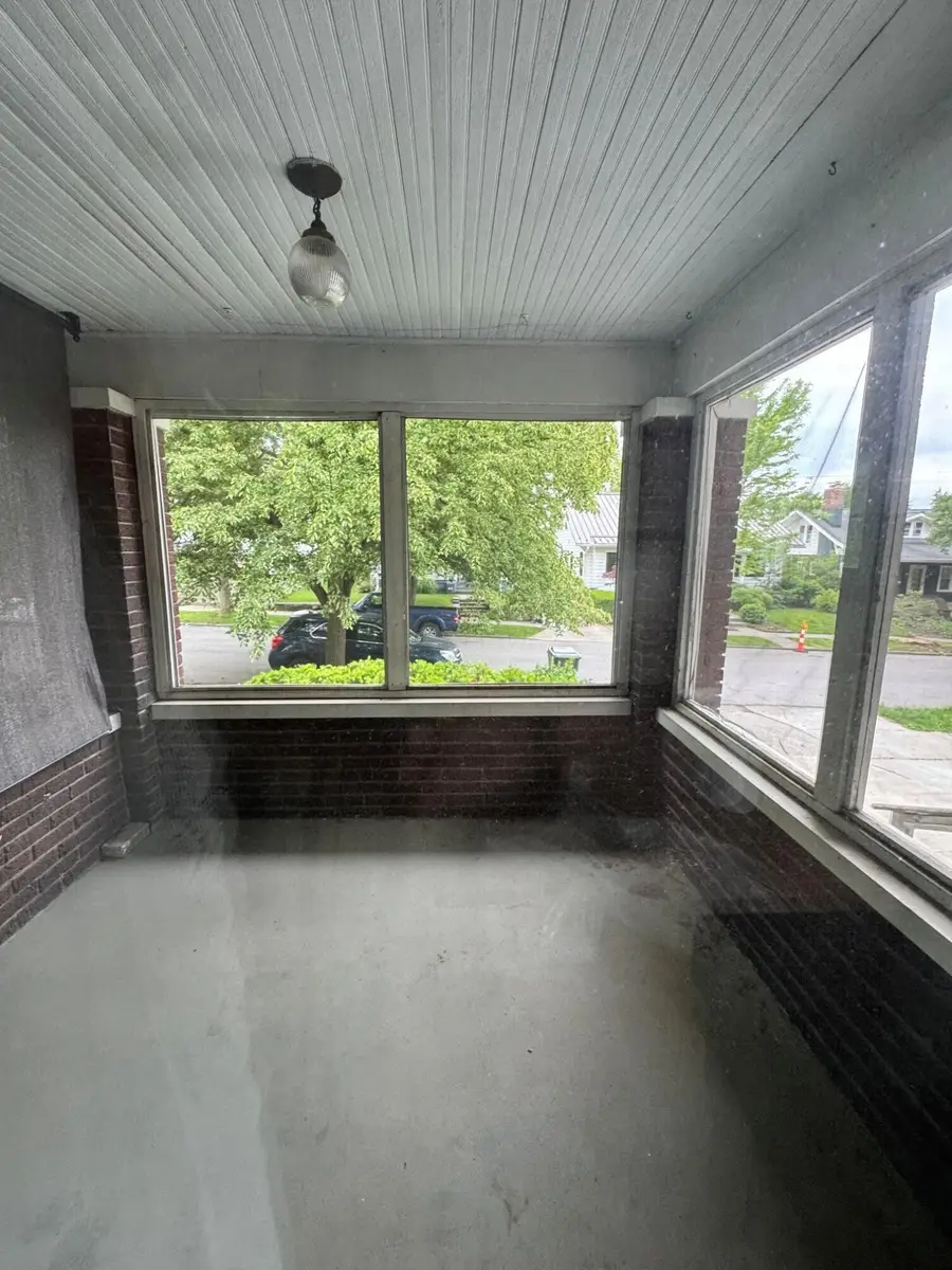 148-150 Clinton Heights Avenue, Columbus, OH 43202 - #2