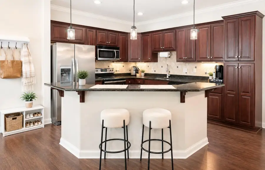 2401 Keep Place, Columbus, OH 43204 - #3