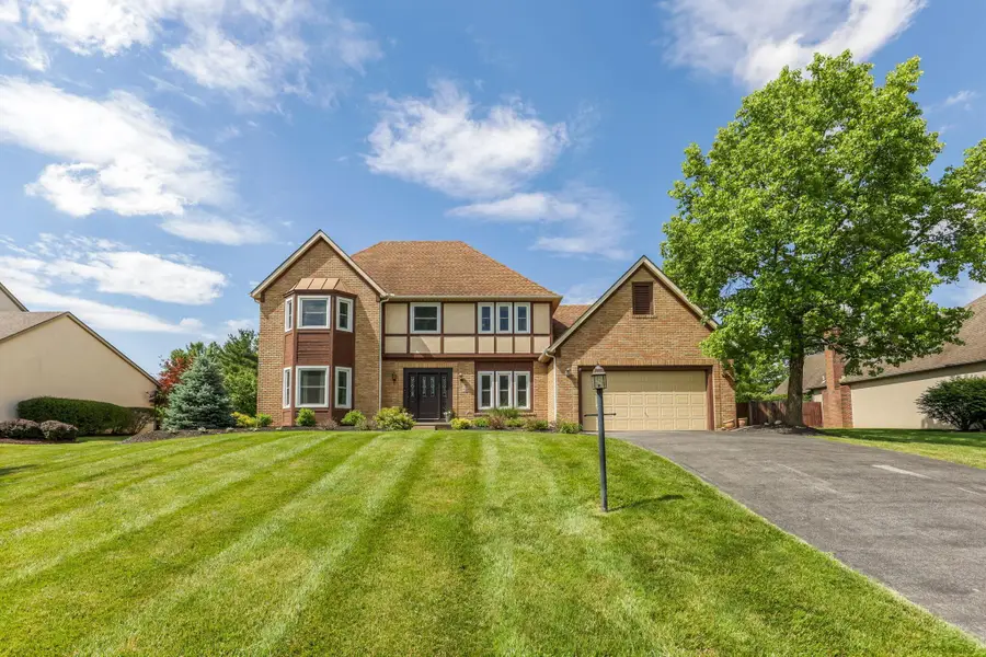 8538 Chateau Drive, Pickerington, OH 43147 - #2