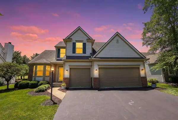 103 Trail East Sw, Etna, OH 43062