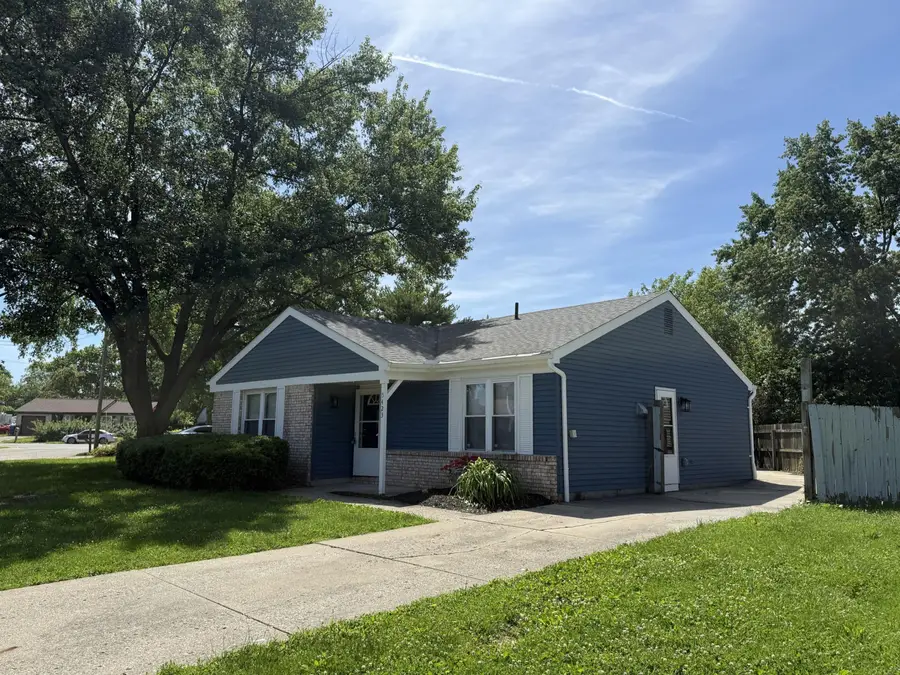 5423 Adderley Avenue, Columbus, OH 43232 - #2