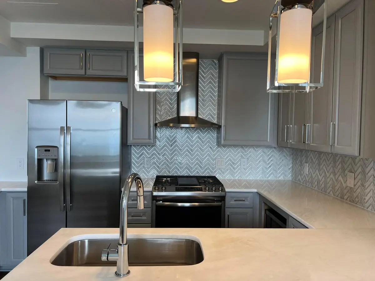 50 W Broad Street, Columbus, OH 43215 - #1
