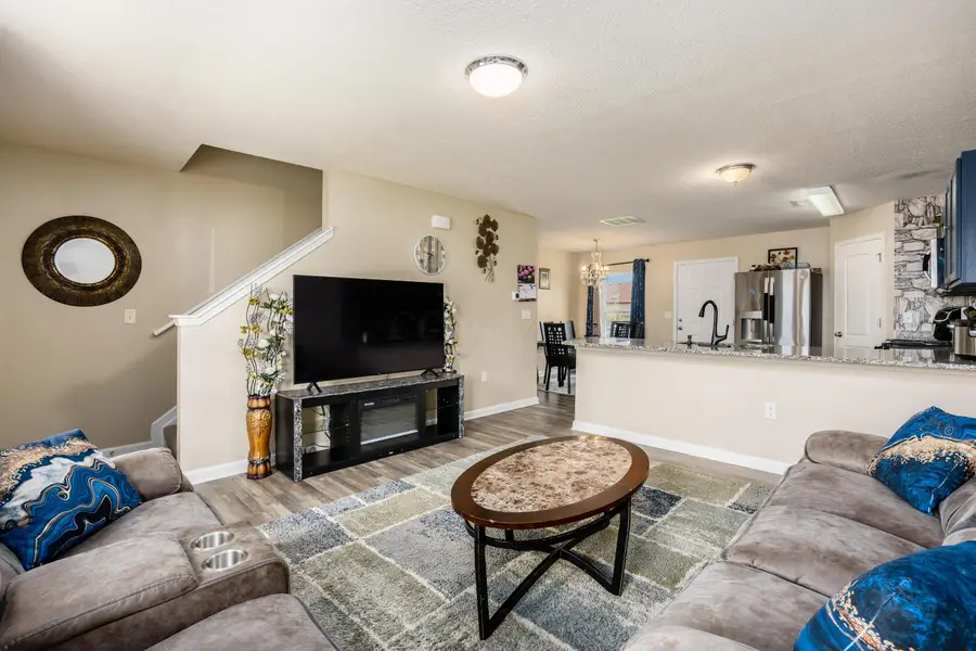 1184 Red Mile Boulevard, Washington Court House, OH 43160 - #2