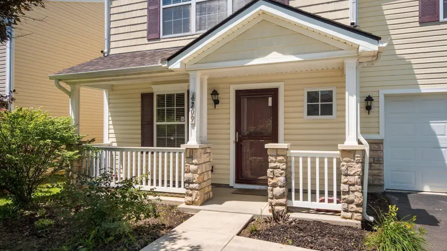 4709 Kenross Drive, Columbus, OH 43207 - #3