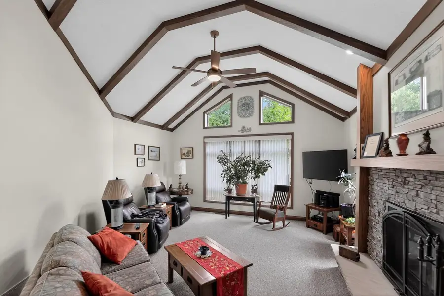 660 King Beach Drive, Howard, OH 43028 - #2