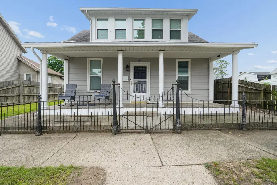 412 S Washington Street, Circleville, OH 43113 - #3