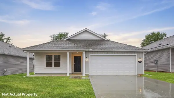 233 Vine Grove Drive, Circleville, OH 43113
