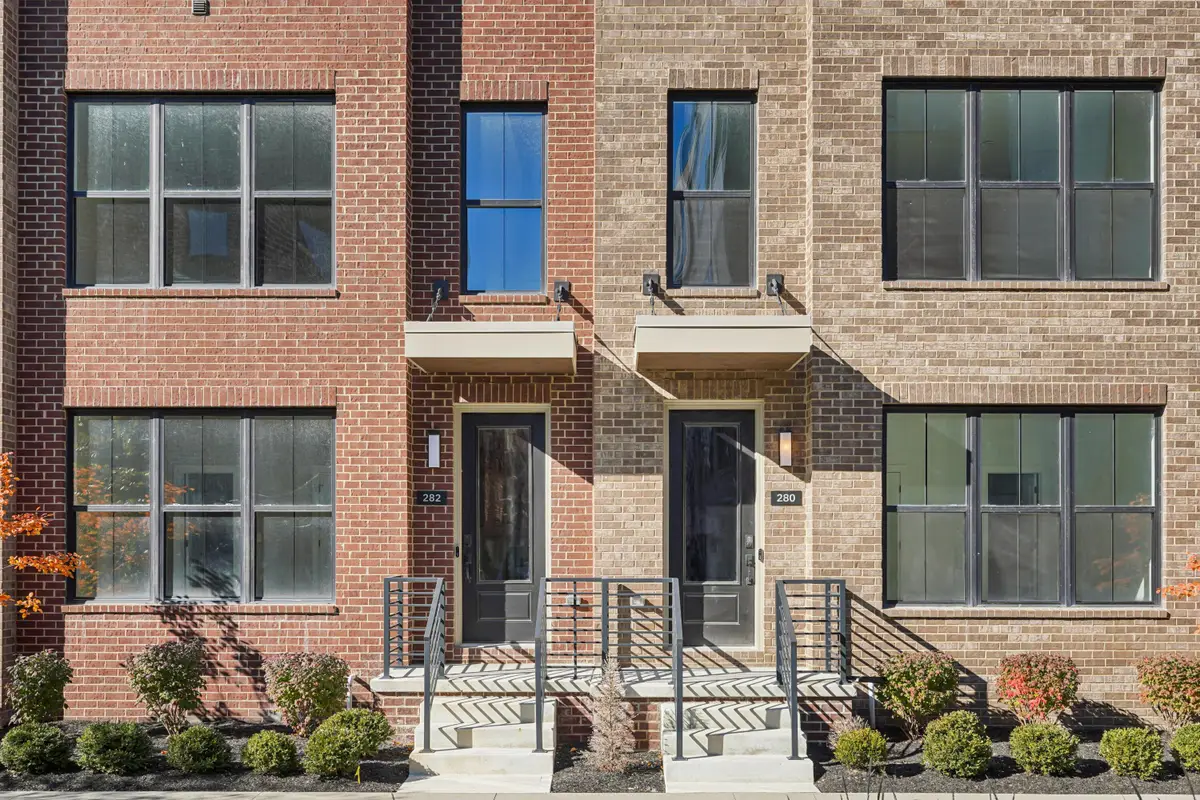 280 Dickenson Street, Columbus, OH 43215 - #1