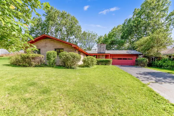 345 Ridgedale Drive N, Worthington, OH 43085