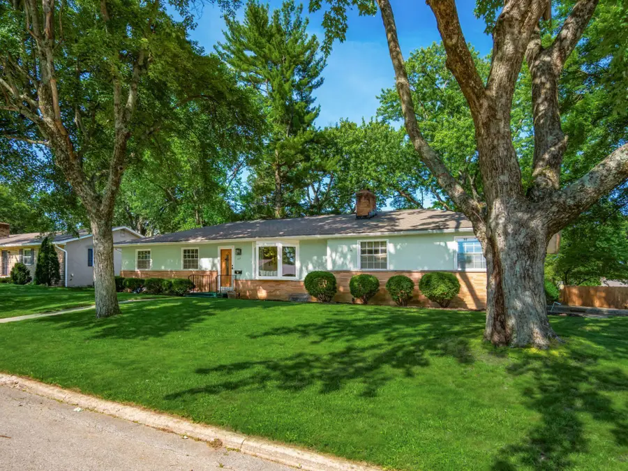 121 Sierra Drive, Columbus, OH 43230 - #3