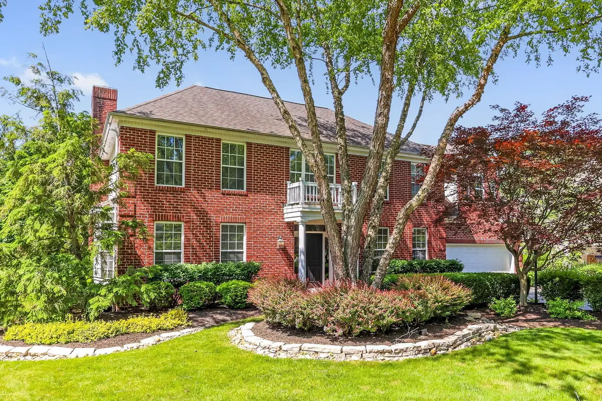 7631 Kestrel Way W, Dublin, OH 43017 - #1