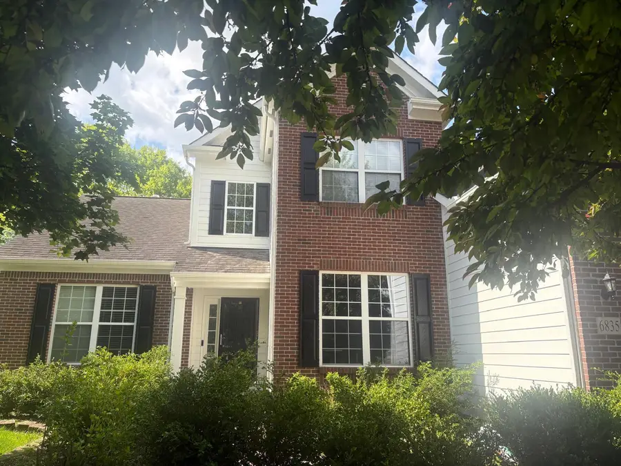 6835 Bishops Crossing Circle, Dublin, OH 43016 - #2