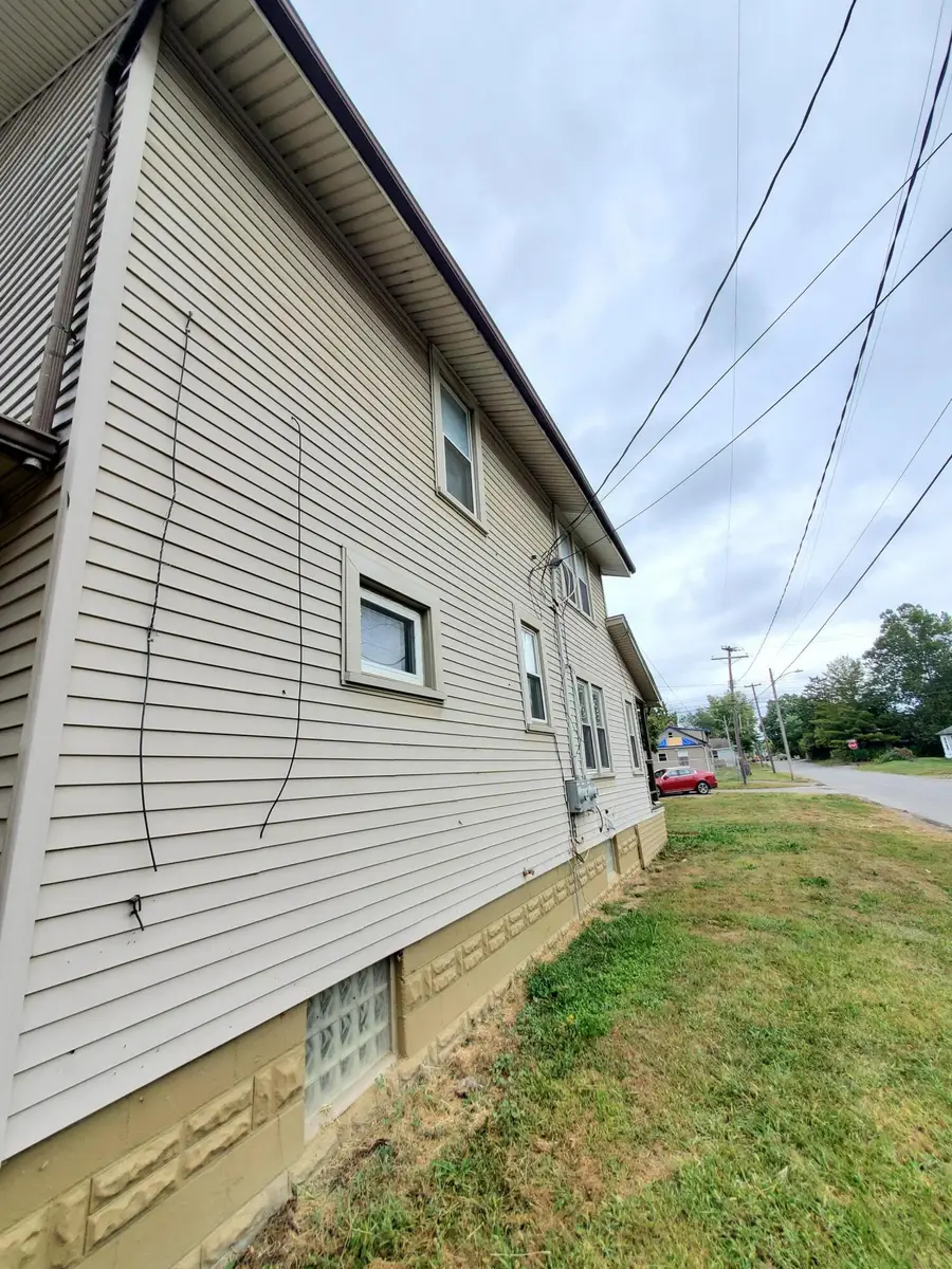 576-578 S Oakley Avenue, Columbus, OH 43204 - #3