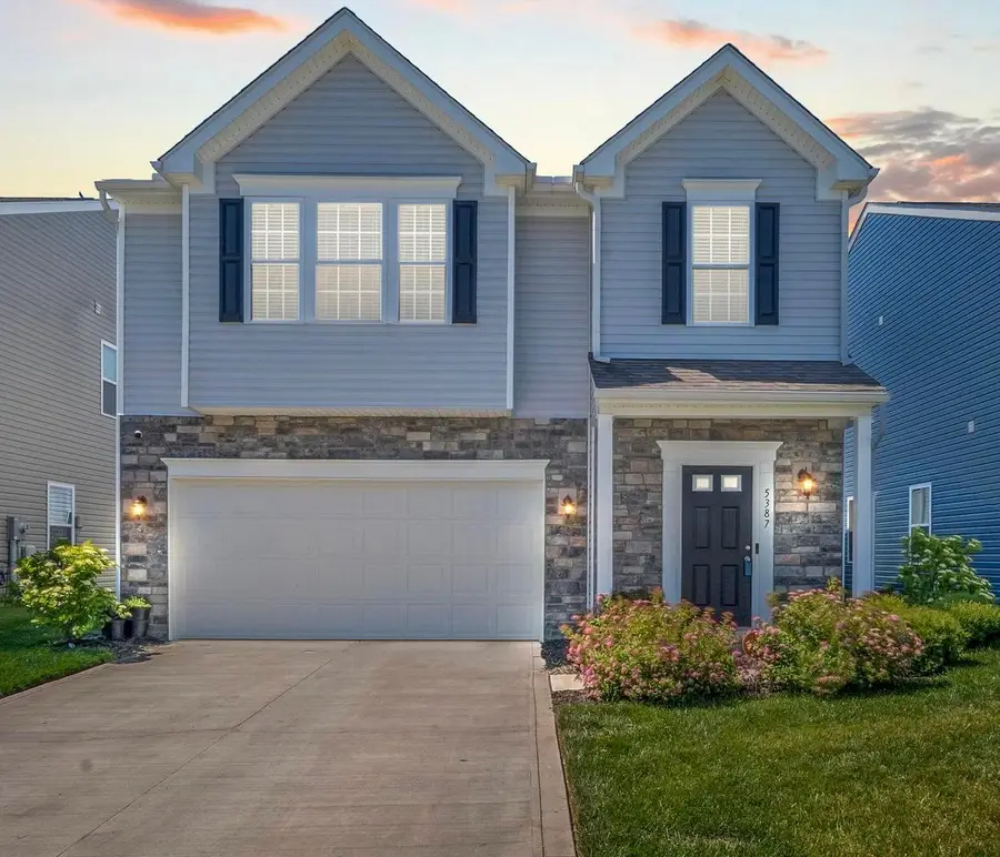 5387 Shannon Square Drive, Canal Winchester, OH 43110 - #2