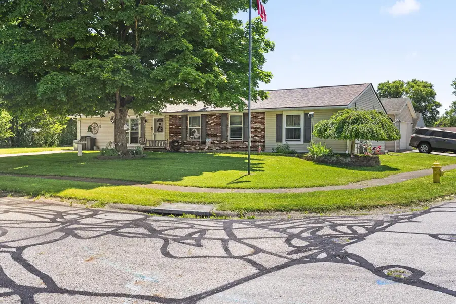 320 Apache Drive, Circleville, OH 43113 - #2