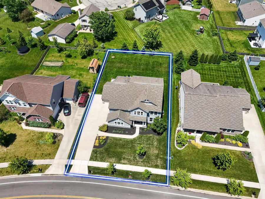 1449 Adena Pointe Drive, Marysville, OH 43040 - #2
