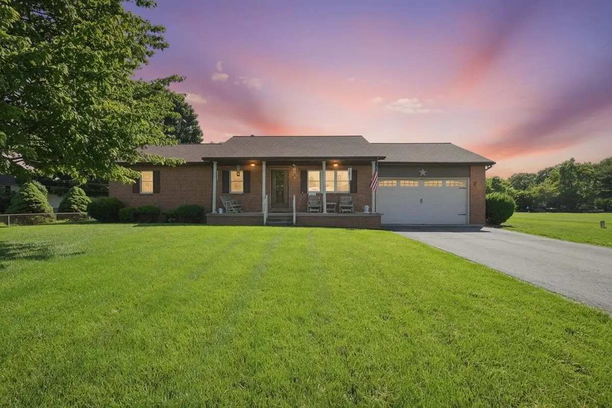 17329 Zig Zag Drive, Circleville, OH 43113 - #1
