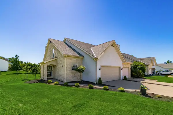 1045 Village Drive, Delaware, OH 43015
