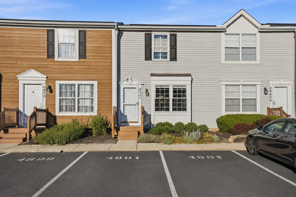4901 Stoneybrook Boulevard, Hilliard, OH 43026 - #1