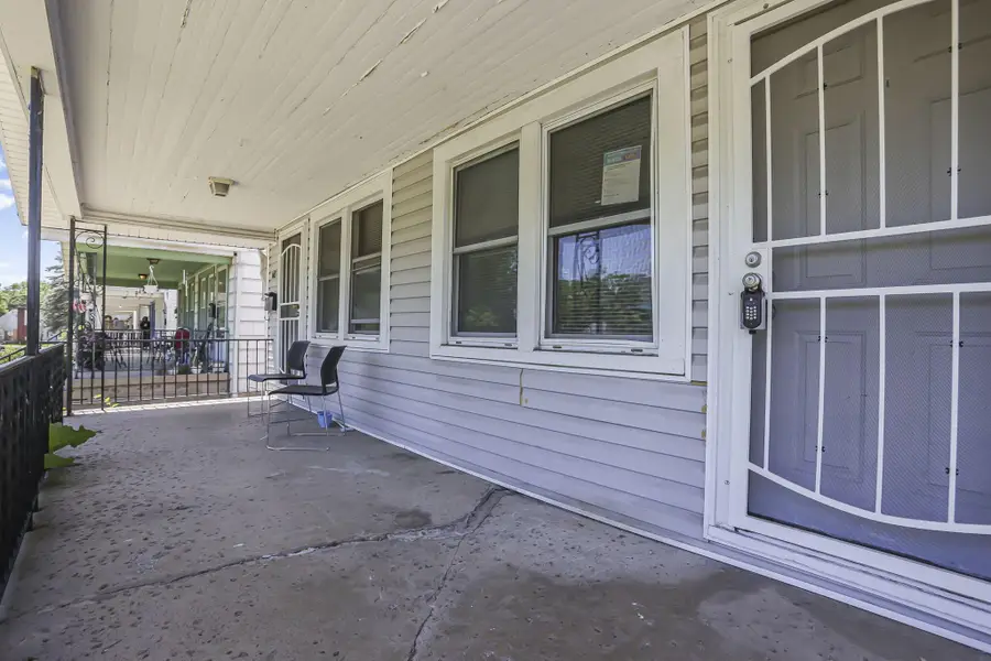 661-663 S Burgess Avenue, Columbus, OH 43204 - #3