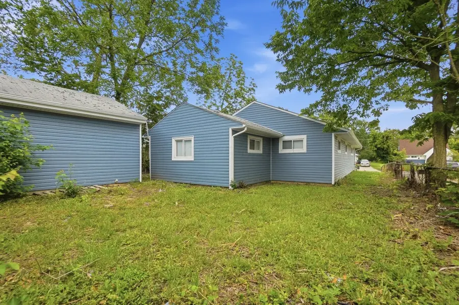 2381 Brentnell Avenue, Columbus, OH 43211 - #2
