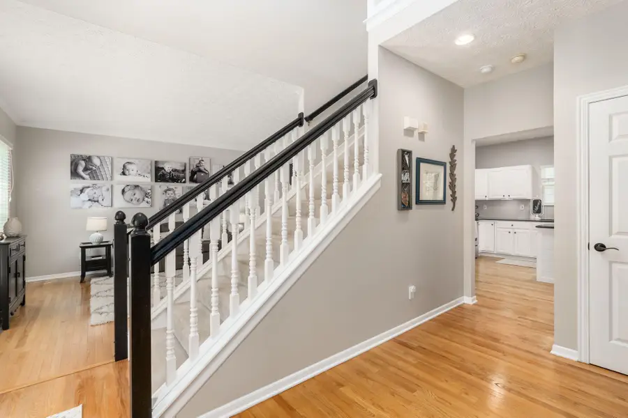 7025 Scioto Chase Boulevard, Powell, OH 43065 - #3