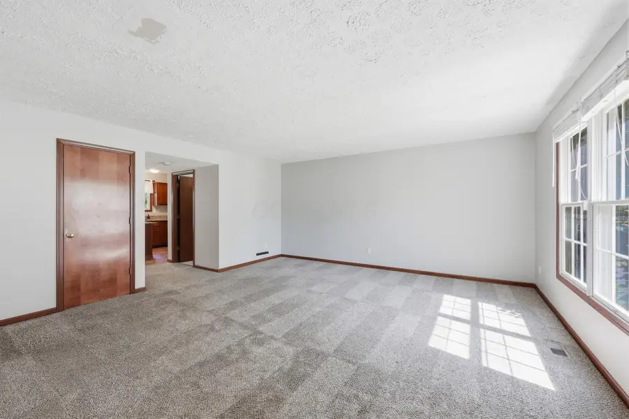 4553 Nickerson Road, Columbus, OH 43228 - #3