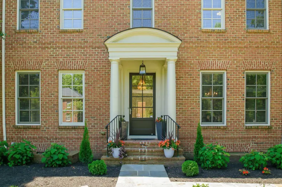 7747 Sutton Place, New Albany, OH 43054 - #3