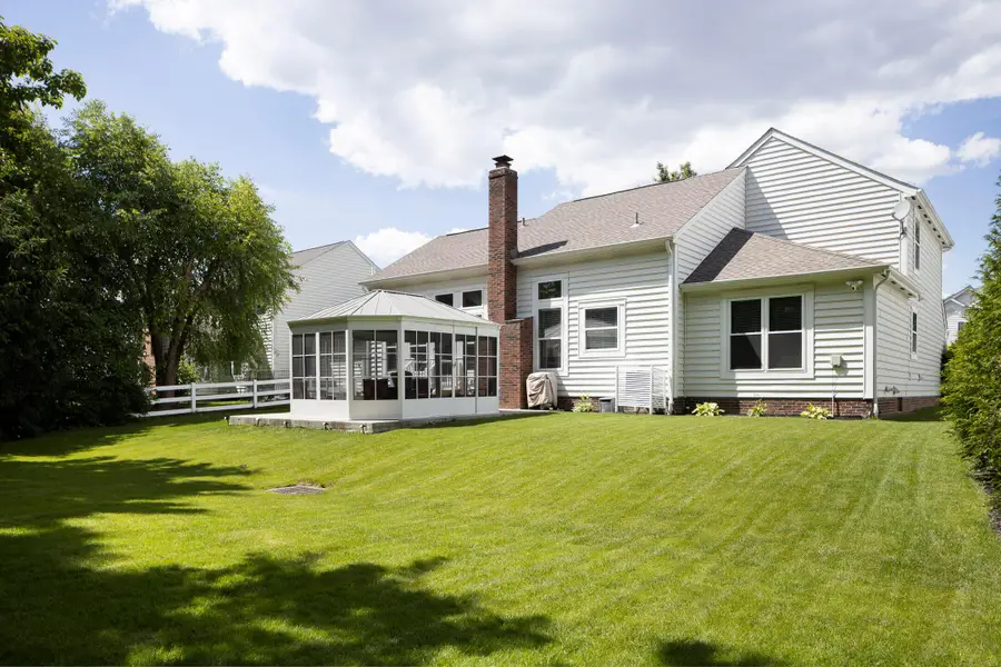 1237 Fareharm Drive, New Albany, OH 43054 - #2